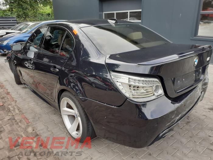 BMW 5 serie 530d 24V Schrottauto (2009, Schwarz) Venema Autoparts 