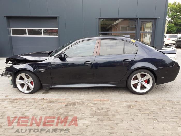 BMW 5 serie 530d 24V Schrottauto (2009, Schwarz) Venema Autoparts