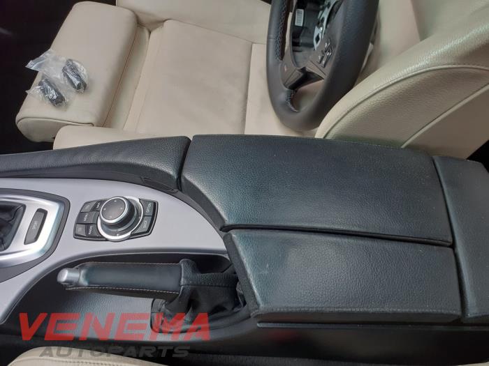 BMW 5 serie 530d 24V Schrottauto (2009, Schwarz) Venema Autoparts