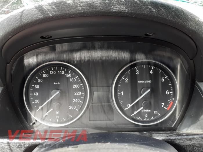 BMW X1 sDrive 20i 2.0 16V Twin Power Turbo Skrotfordon (2012, METALLIC BRONS)