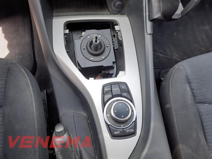 BMW X1 sDrive 20i 2.0 16V Twin Power Turbo Skrotfordon (2012, METALLIC BRONS)
