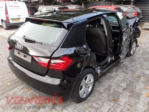Audi A1 Sportback 1.0 25 TFSI 12V Vehículo de desguace (2020, Metálico, Negro)