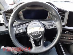 Audi A1 Sportback 1.0 25 TFSI 12V Vehículo de desguace (2020, Metálico, Negro)
