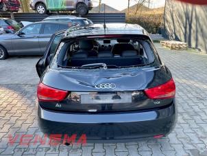 Audi A1 Sportback 1.6 TDI 16V Épave (2014, Métallisé, Noir)