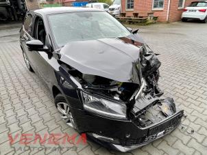 Skoda Fabia III 1.0 TSI 12V Épave (2019, Métallisé, Noir)