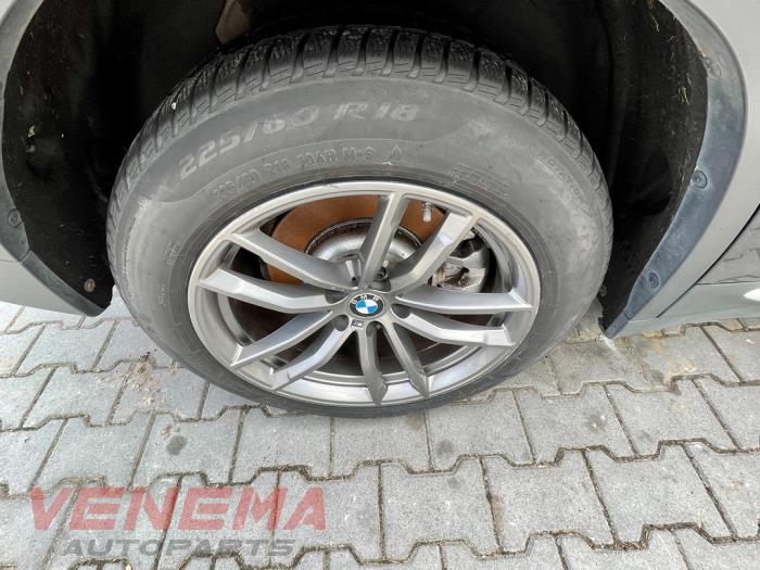 BMW X3 xDrive 20d 2.0 TwinPower Turbo 16V Salvage vehicle (2019, Dark, Gray)