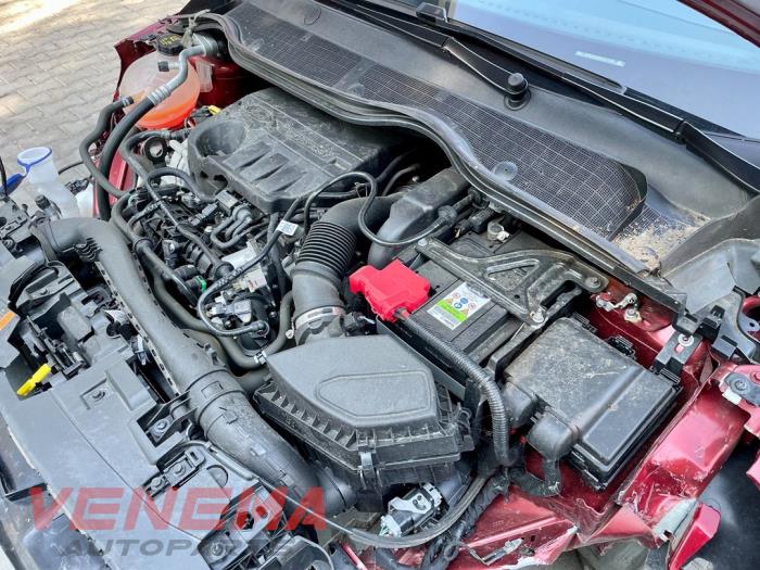 Ford Fiesta 7 1.0 EcoBoost 12V Samochód złomowany (2021, Metalik, Czerwony)