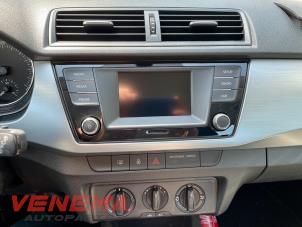 Skoda Fabia III Combi 1.0 TSI 12V Samochód złomowany (2018, Metalik, Szary)