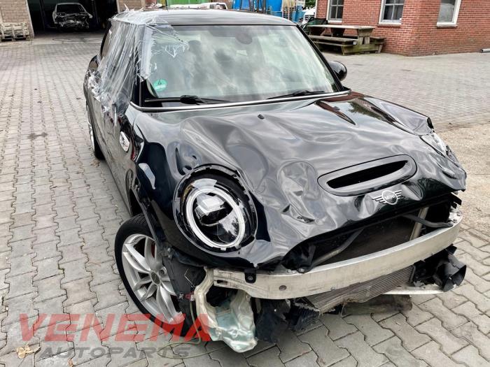 Mini Mini 2.0 16V Cooper S Épave (2019, Métallisé, Noir)
