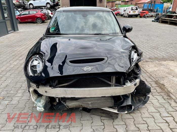Mini Mini 2.0 16V Cooper S Épave (2019, Métallisé, Noir)