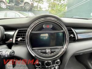 Mini Mini 2.0 16V Cooper S Épave (2019, Métallisé, Noir)