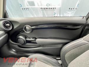 Mini Mini 2.0 16V Cooper S Épave (2019, Métallisé, Noir)