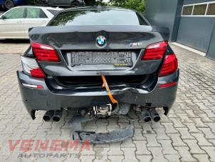 BMW 5 serie 550i V8 32V TwinPower Turbo Vehículo de desguace (2010, Metálico, Gris)