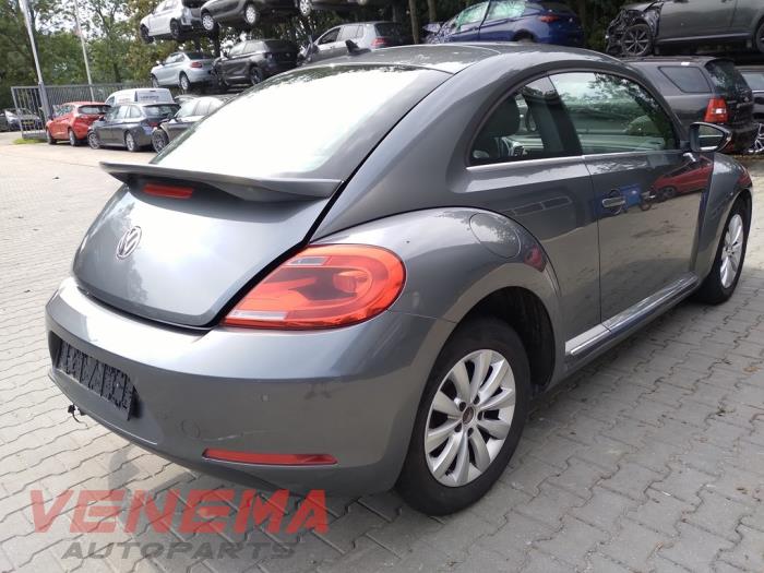 Volkswagen Beetle 1.6 TDI 16V Épave (2012, Métallisé, Gris)
