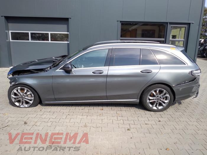 Mercedes C Estate C-250 CDI BlueTEC, C-250 d 2.2 16V Vehículo de desguace (2018, Metálico, Gris)