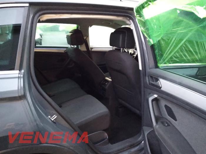 Volkswagen Tiguan 1.5 TSI 16V Evo BlueMotion Technology Skrotfordon (2023, GRIJS)