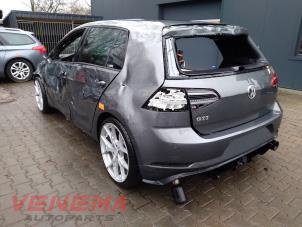 Volkswagen Golf VII 2.0 GTI 16V Performance Package Épave (2017, Foncé, Gris argenté)