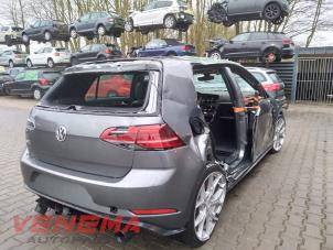 Volkswagen Golf VII 2.0 GTI 16V Performance Package Épave (2017, Foncé, Gris argenté)