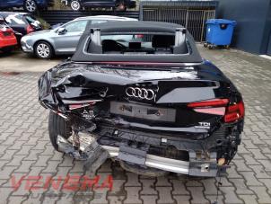 Audi A5 Cabrio 3.0 TDI V6 24V Quattro Samochód złomowany (2017, Czarny)