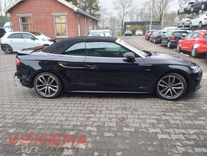 Audi A5 Cabrio 3.0 TDI V6 24V Quattro Samochód złomowany (2017, Czarny)