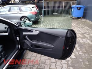 Audi A5 Cabrio 3.0 TDI V6 24V Quattro Samochód złomowany (2017, Czarny)