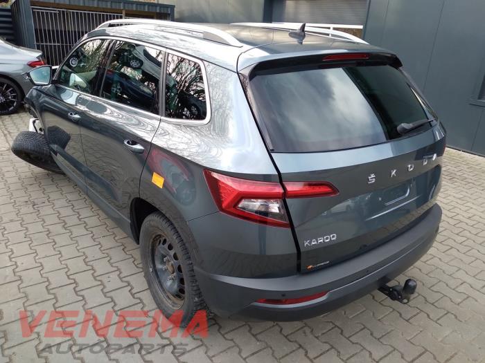 Skoda Karoq 1.0 TSI 12V Samochód złomowany (2020, Szary)