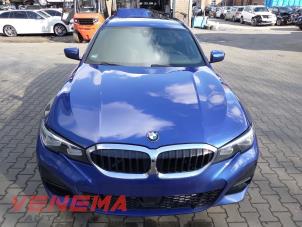 BMW 3 serie Touring 330e xDrive 2.0 TwinPower Turbo 16V Épave (2022, Bleu)