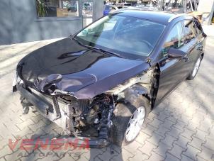Seat Leon ST 1.6 TDI 16V Samochód złomowany (2018, Metalik, Purpurowy)