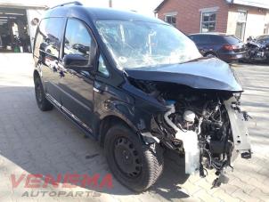Volkswagen Caddy Combi IV 1.4 TSI 16V Épave (2020, Métallisé, Noir)