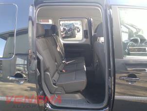 Volkswagen Caddy Combi IV 1.4 TSI 16V Épave (2020, Métallisé, Noir)