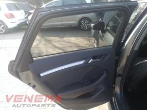 Audi A3 Sportback 1.5 35 TFSI 16V Samochód złomowany (2019, Metalik, Szary)