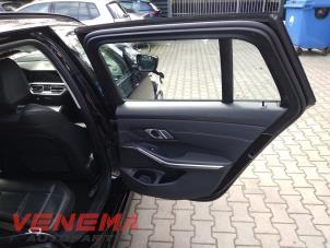BMW 3 serie Touring 320e xDrive 2.0 TwinPower Turbo 16V Vehículo de desguace (2022, Negro)