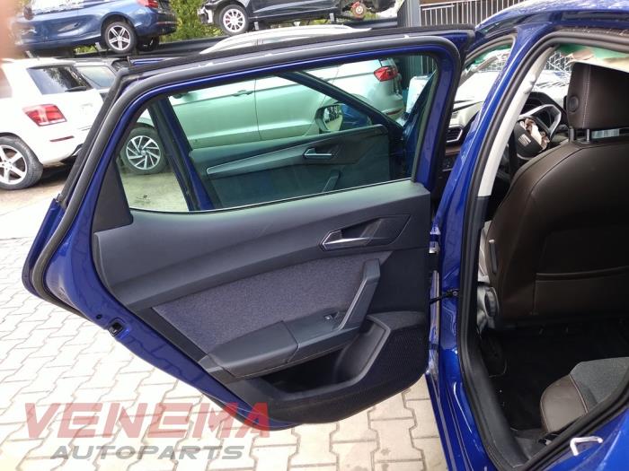 Seat Leon 1.5 TSI 16V Épave (2021, Bleu)