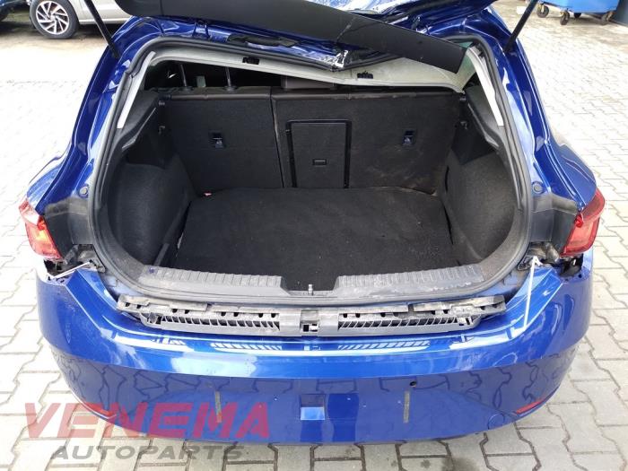 Seat Leon 1.5 TSI 16V Épave (2021, Bleu)