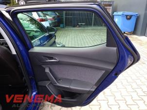 Seat Leon 1.5 TSI 16V Épave (2021, Bleu)