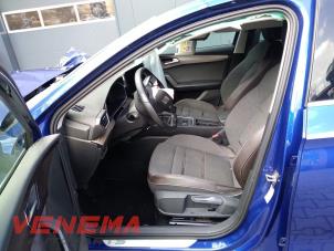 Seat Leon 1.5 TSI 16V Épave (2021, Bleu)