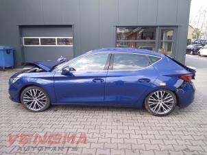 Seat Leon 1.5 TSI 16V Épave (2021, Bleu)