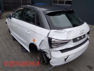 Audi A1 Sportback 1.4 TFSI ACT 16V Épave (2015, Blanc)