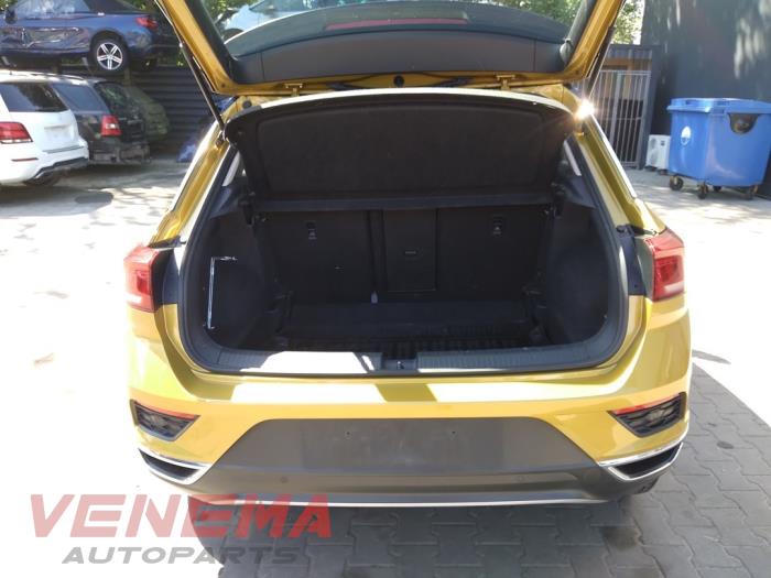 Volkswagen T-Roc I 1.5 TSI 16V Samochód złomowany (2020, Zólty)