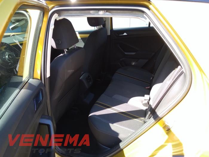 Volkswagen T-Roc I 1.5 TSI 16V Samochód złomowany (2020, Zólty)