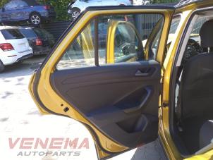 Volkswagen T-Roc I 1.5 TSI 16V Samochód złomowany (2020, Zólty)