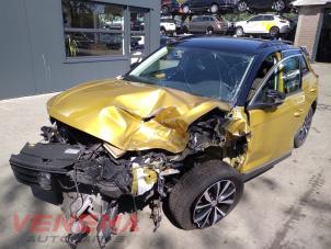 Volkswagen T-Roc I 1.5 TSI 16V Samochód złomowany (2020, Zólty)