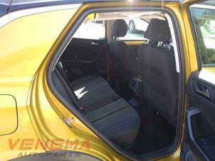 Volkswagen T-Roc I 1.5 TSI 16V Samochód złomowany (2020, Zólty)
