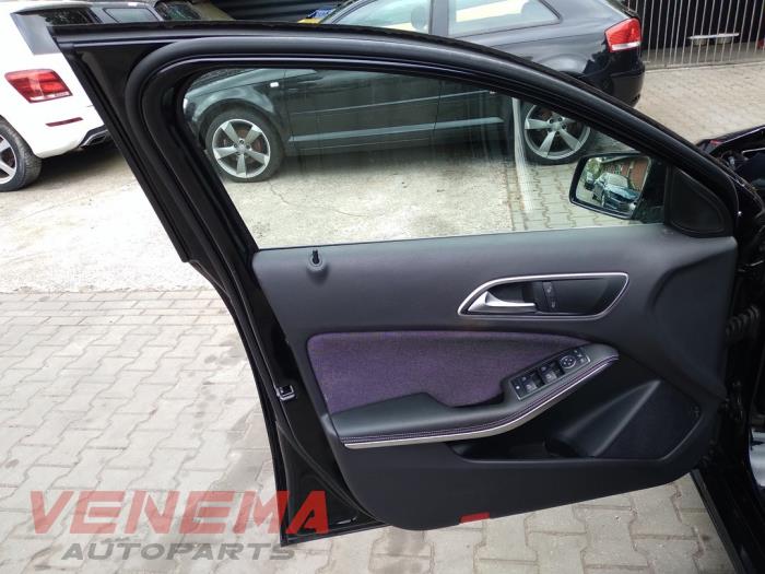 Mercedes A-Klasse Salvage vehicle (2015)