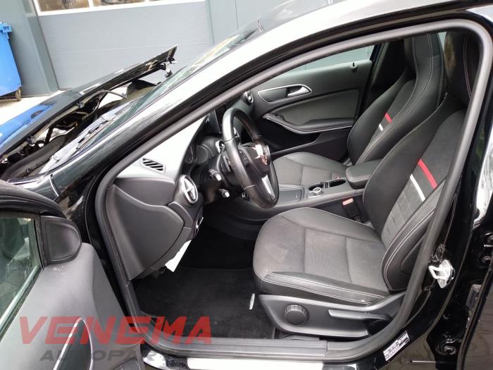 Mercedes A-Klasse Salvage vehicle (2015)