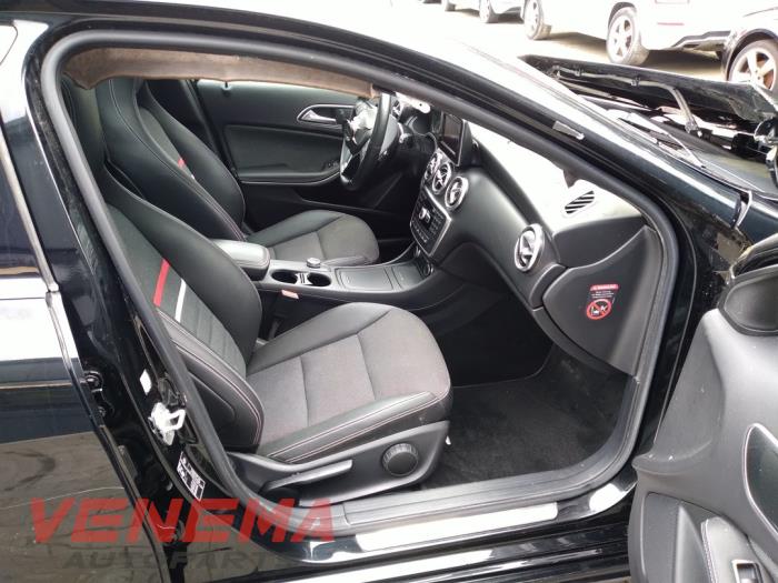 Mercedes A-Klasse Salvage vehicle (2015)