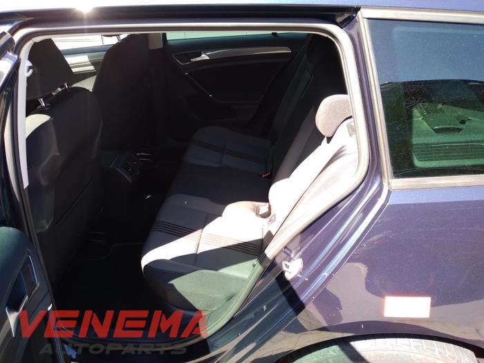 Volkswagen Golf VII Variant 1.6 TDI BlueMotion 16V Épave (2016, Bleu)