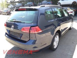 Volkswagen Golf VII Variant 1.6 TDI BlueMotion 16V Épave (2016, Bleu)
