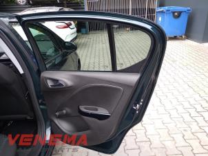 Opel Corsa E 1.2 16V Épave (2015, Vert)