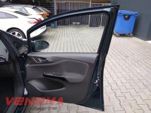Opel Corsa E 1.2 16V Épave (2015, Vert)